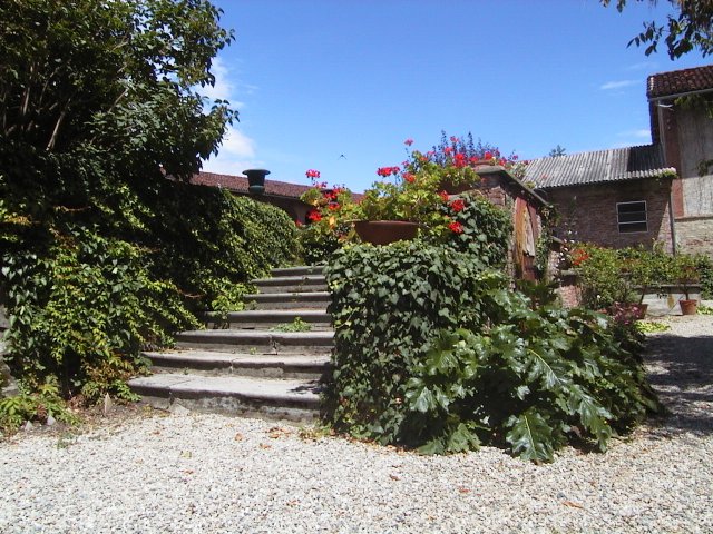 gradinata del castello di Marchierù